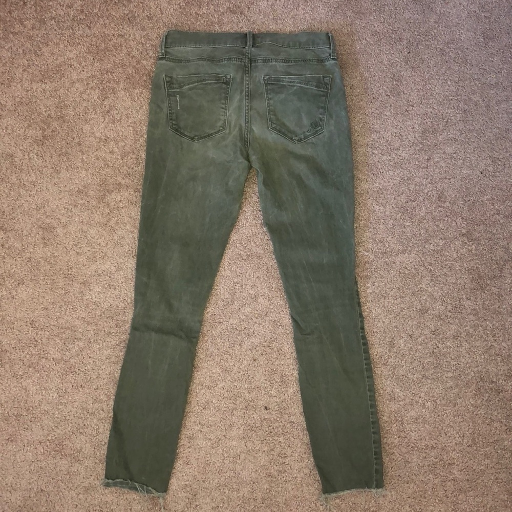 Ankle Legging Mid Rise Ripped Jeans - Picture 3 of 3
